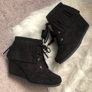 Fringe wedge moccasin booties